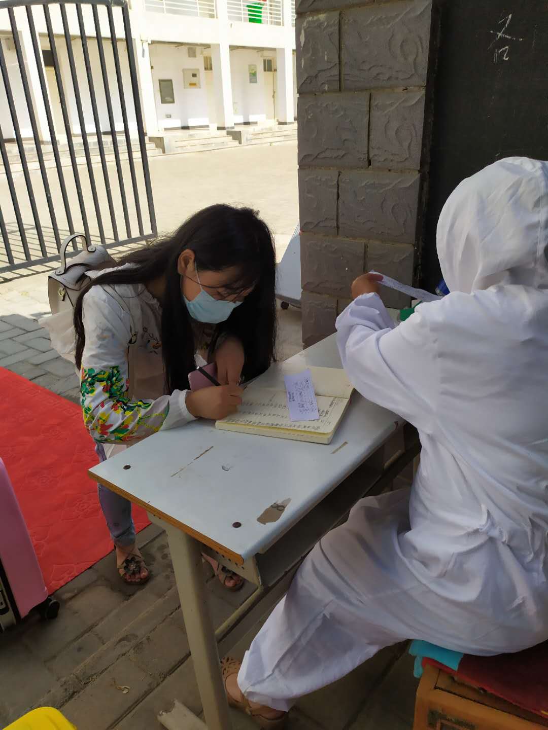 a88b384eea038b974d4f126eb3b8140